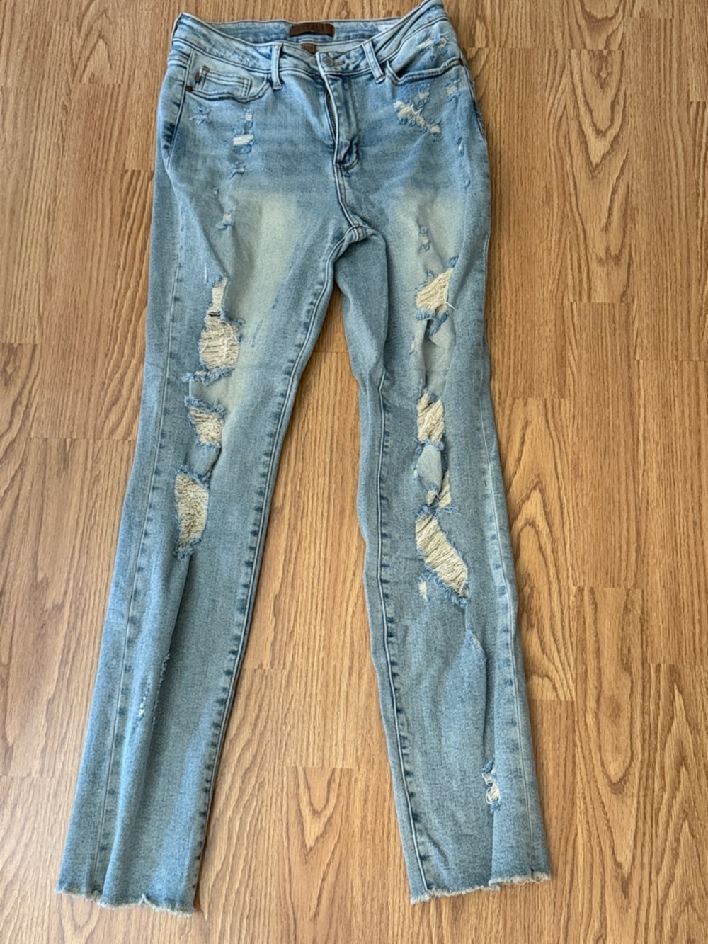 Judy Blue Light Blue Distressed Skinny Jeans